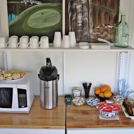Basinview Motel Smiths Cove Bagian luar foto