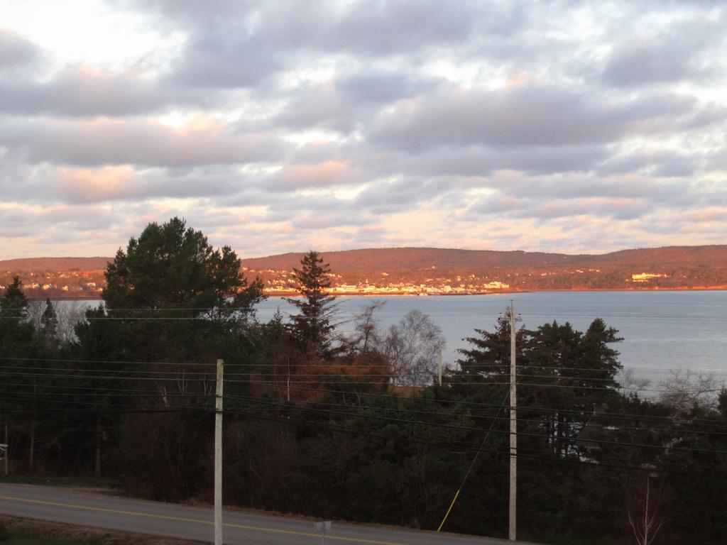 Basinview Motel Smiths Cove Bagian luar foto
