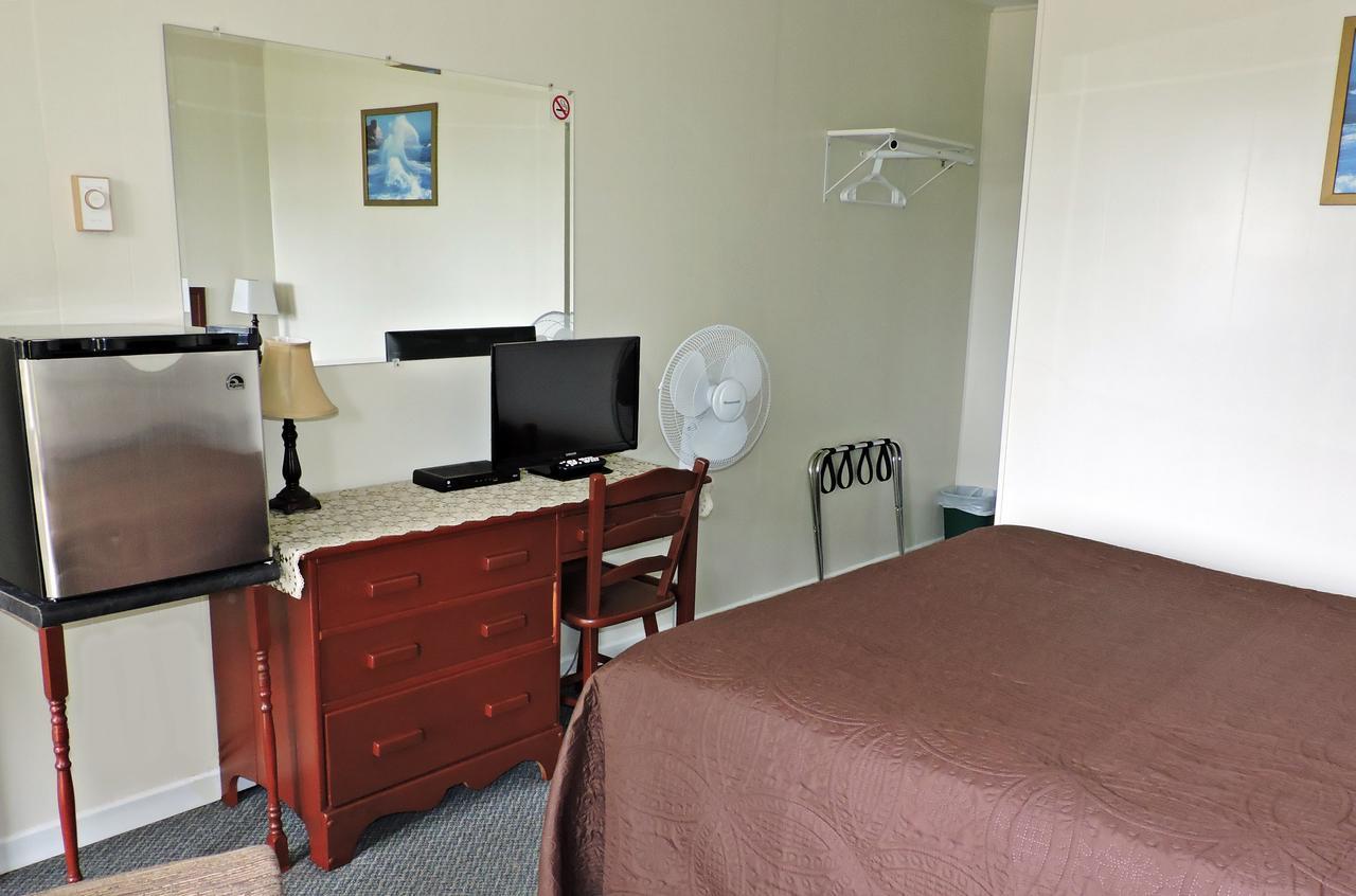 Basinview Motel Smiths Cove Bagian luar foto