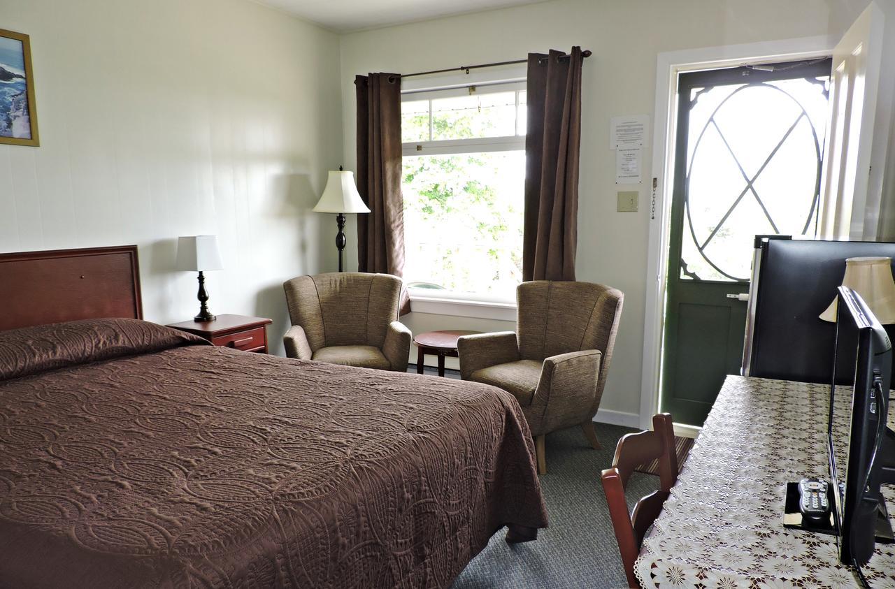 Basinview Motel Smiths Cove Bagian luar foto