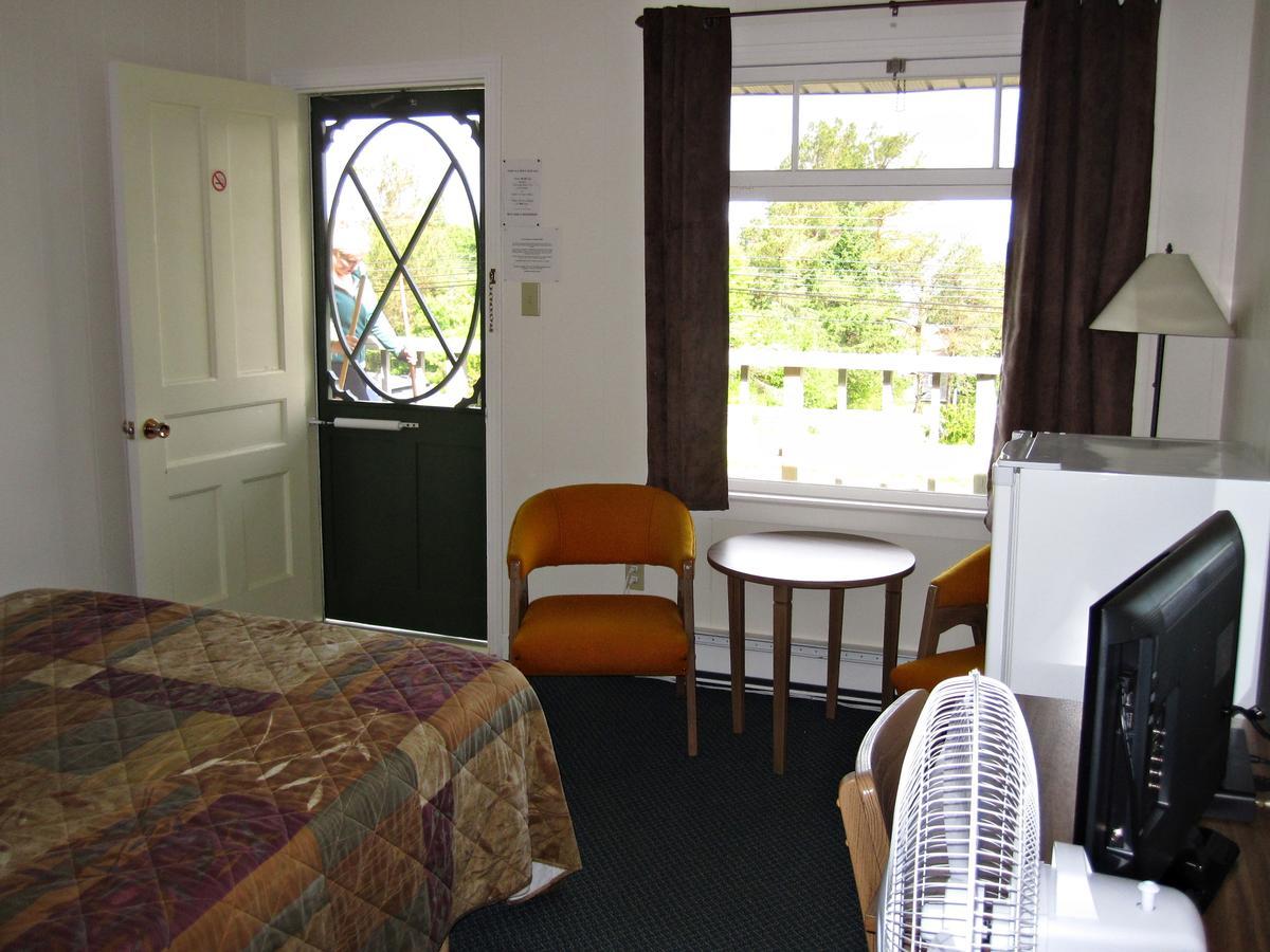 Basinview Motel Smiths Cove Bagian luar foto