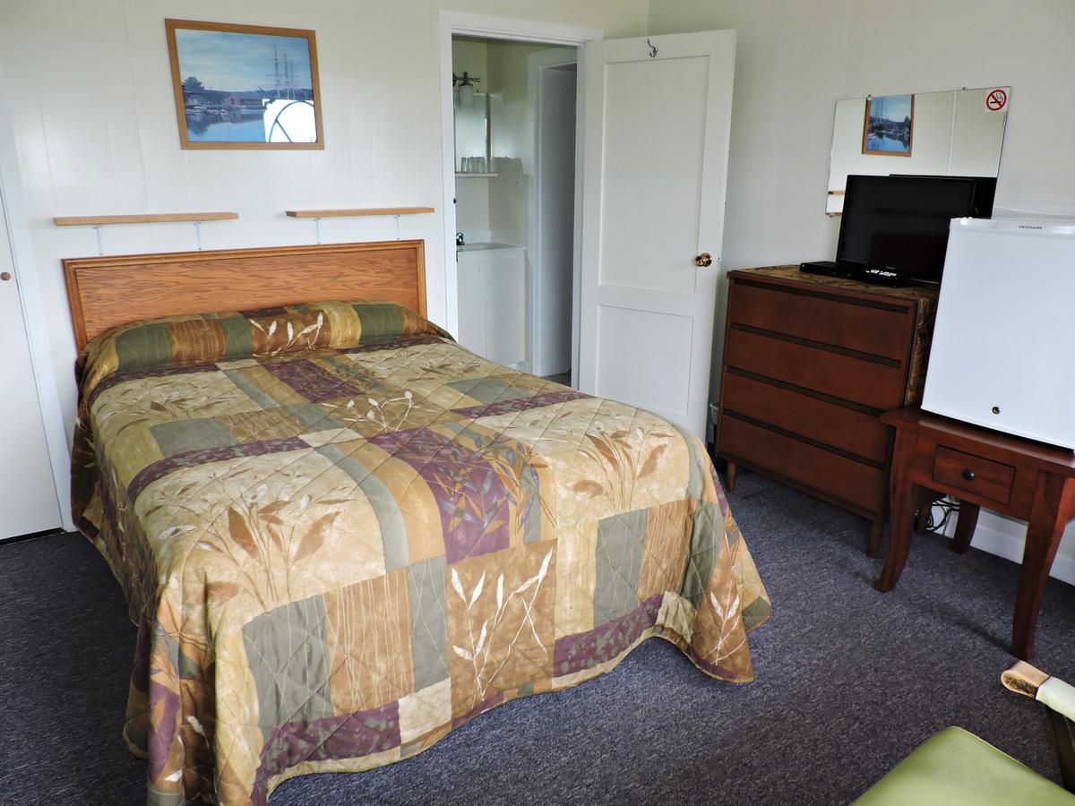 Basinview Motel Smiths Cove Bagian luar foto