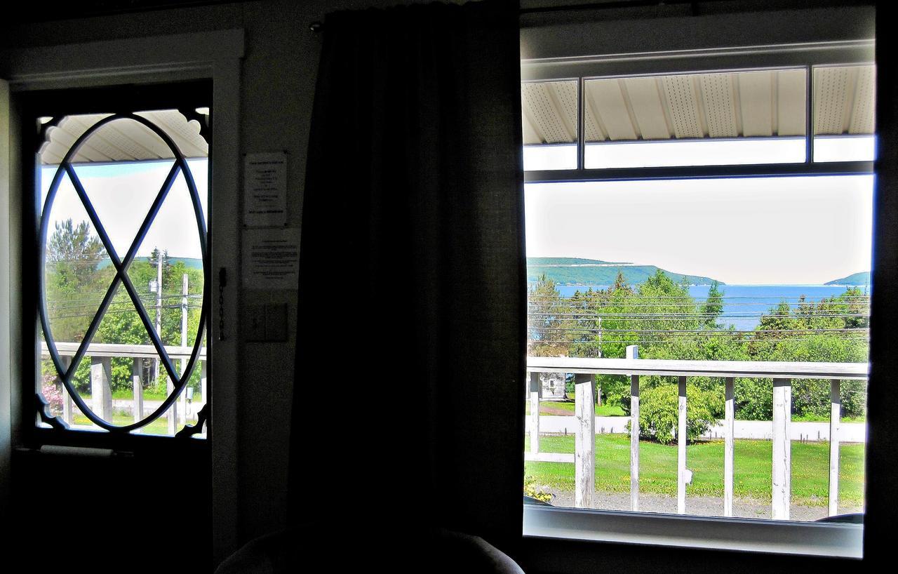 Basinview Motel Smiths Cove Bagian luar foto